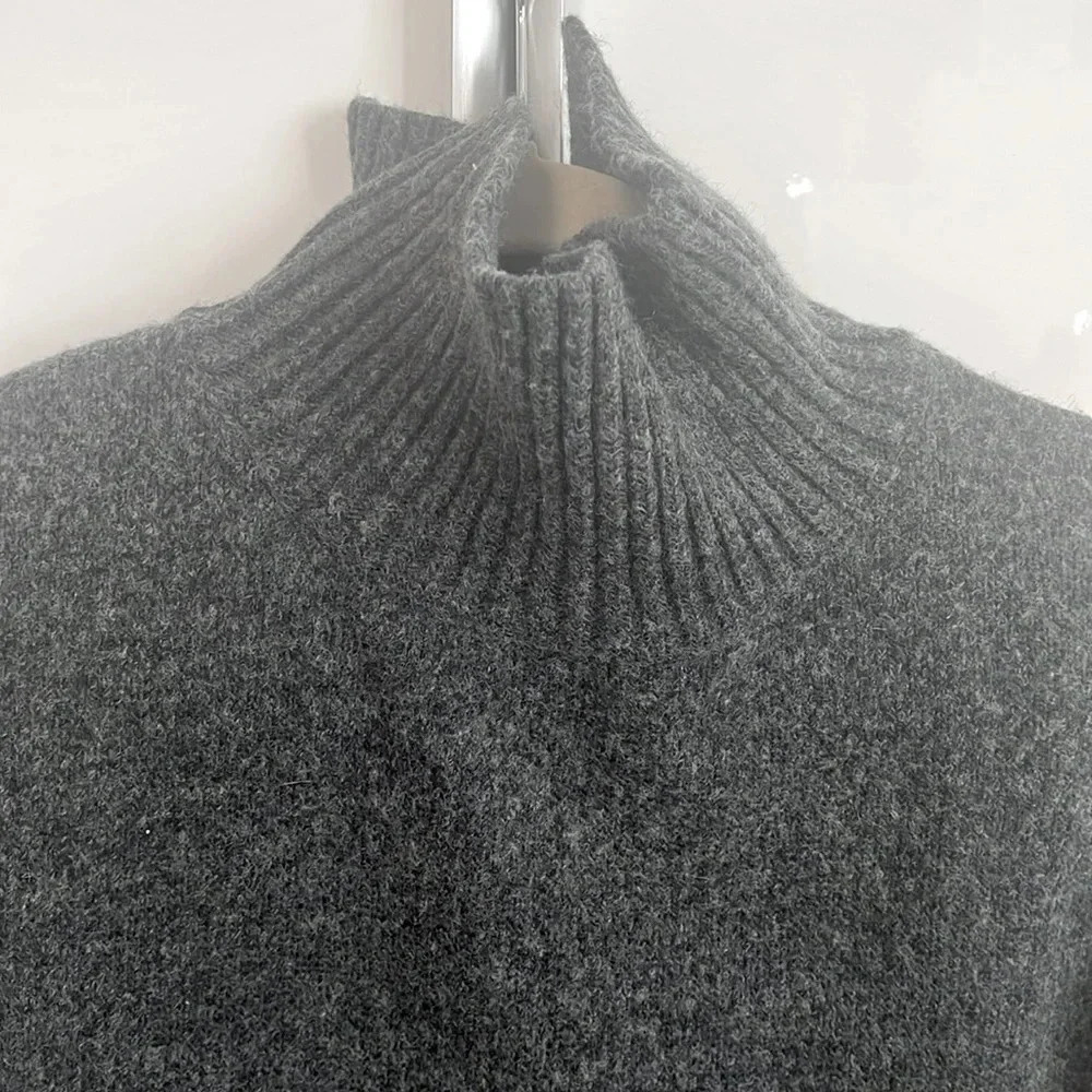 H&M Grey Wool Blend Sweater Oversized Mock Neck Long, Size L - Picture 4 of 9